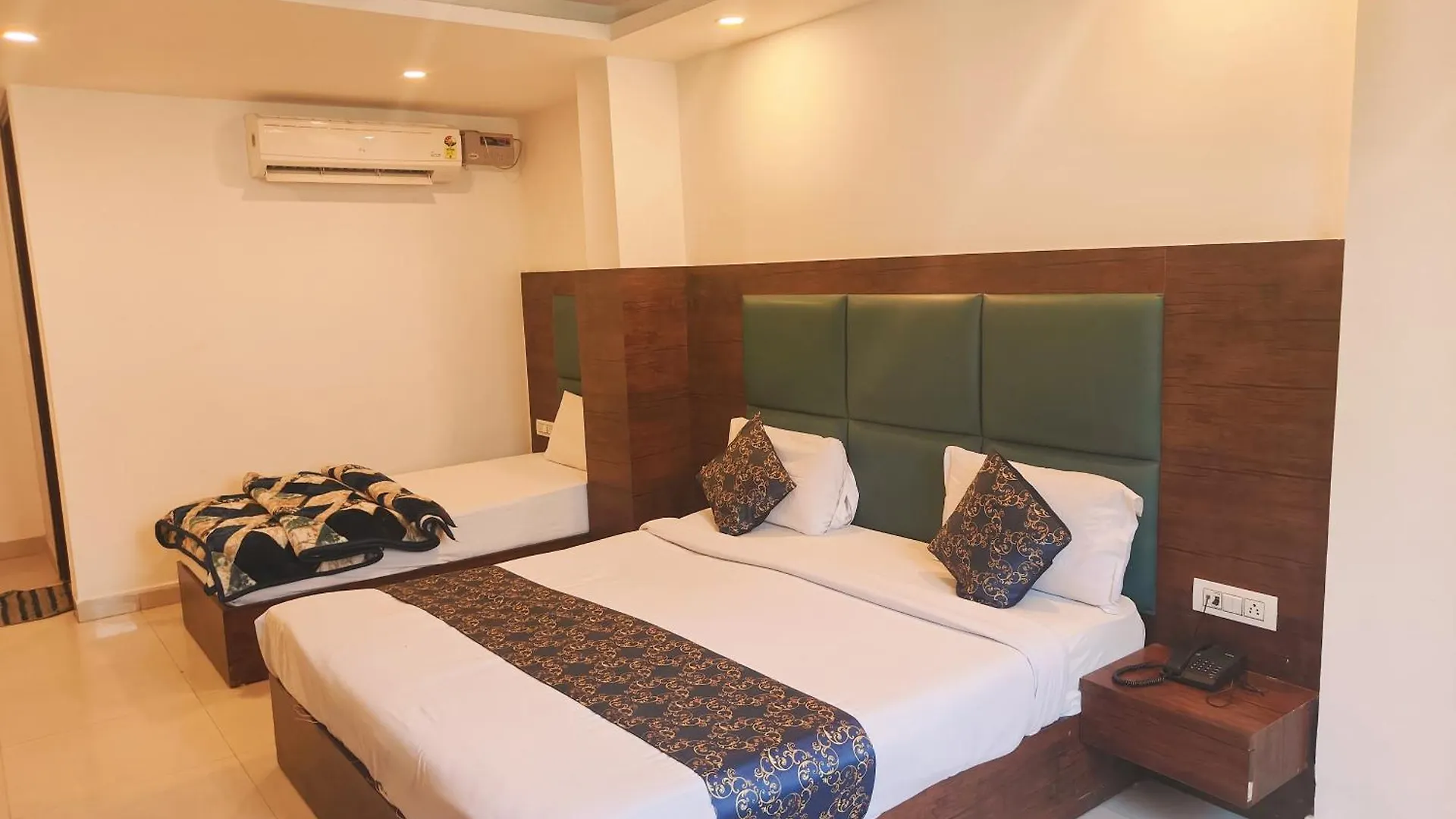 Hotel Tark International A Family Hotel Near Igi Airport Delhi New Delhi